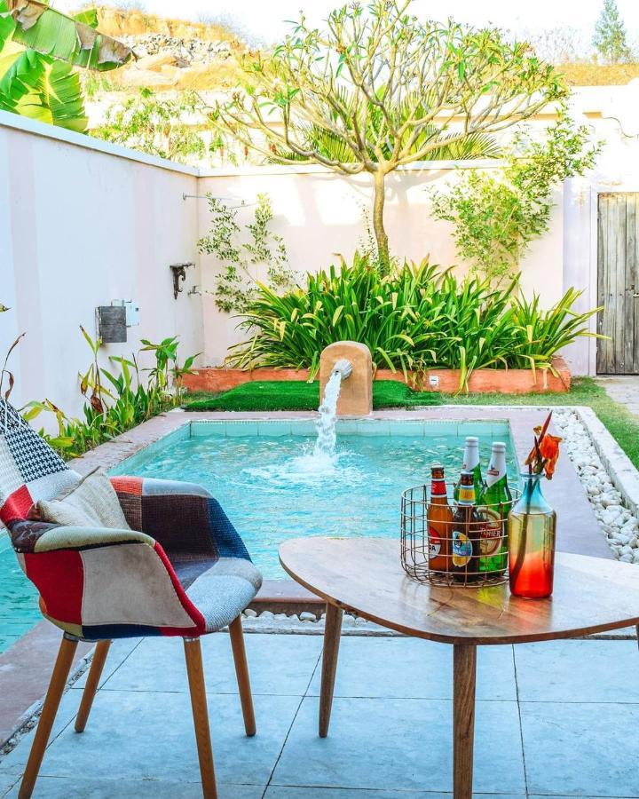 Parijat Private Pool Villa 1, 2 And 3 Bhk Udaipur Eksteriør billede