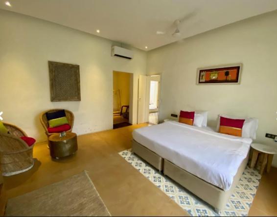 Parijat Private Pool Villa 1, 2 And 3 Bhk Udaipur Eksteriør billede